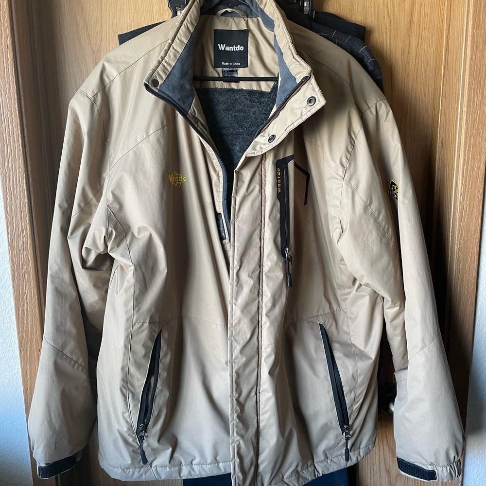 Men's Waterproof Ski Jacket Fleece Winter Coat Windproof Rain Jacket